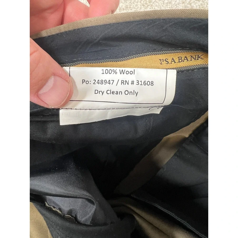 Jos A Bank Traditional Fit Signature Gold Men Wool Pleated Dress Pants 37‎ Brown
